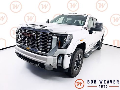 Used 2024 GMC Sierra 2500 Denali w/ Denali Reserve Package image 3