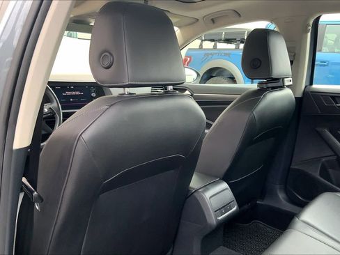 Used 2020 Volkswagen Jetta SEL FWD image 13