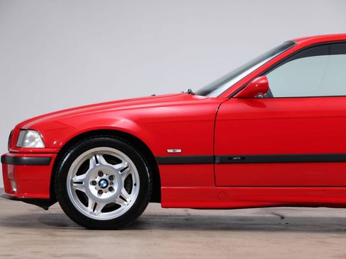 Used 1998 BMW M3 Coupe image 25