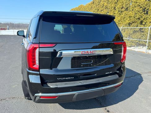 Used 2023 GMC Yukon SLT image 10