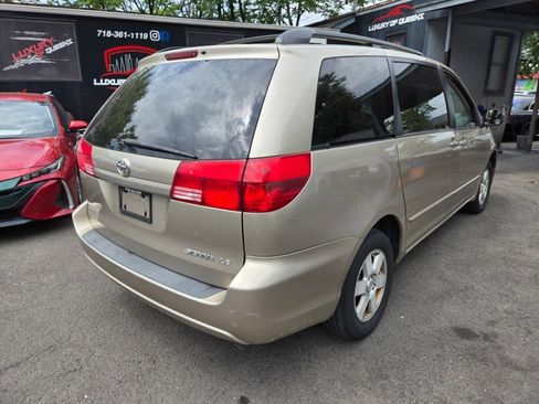 Used 2004 Toyota Sienna LE FWD image 1