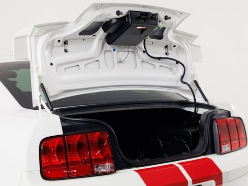 Used 2007 Ford Mustang Shelby GT500 RWD image 50