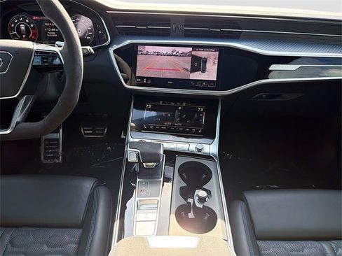 Used 2024 Audi RS 6 performance image 20