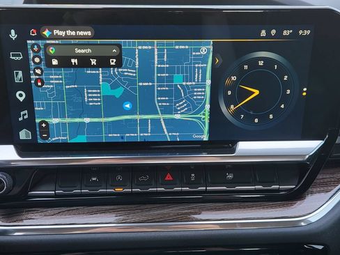 Used 2025 Chevrolet Silverado 1500 LT RWD image 18