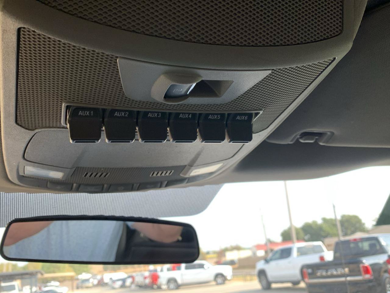 Used 2017 Ford F250 XLT w/ XLT Premium Package AWD/4WD image 31