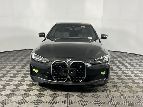 Used 2023 BMW i4 eDrive35 w/ Premium Package image 10