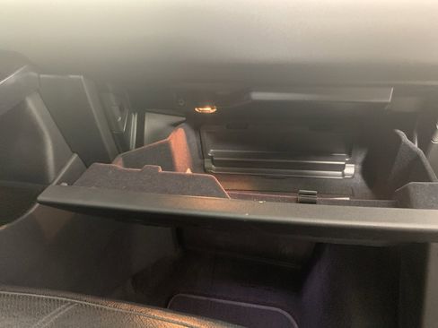 Used 2020 Land Rover Range Rover Evoque SE image 48