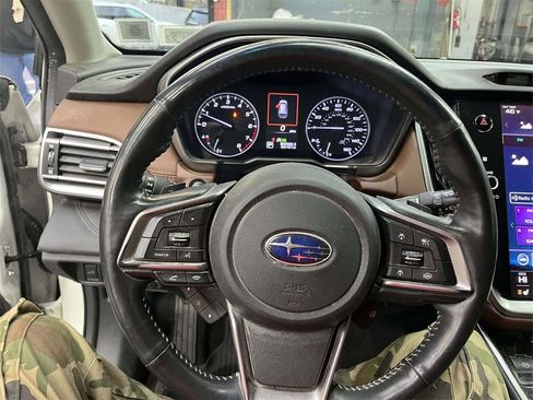 Used 2022 Subaru Outback Touring image 20