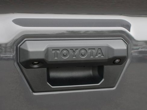 Used 2024 Toyota Tacoma TRD Sport image 49
