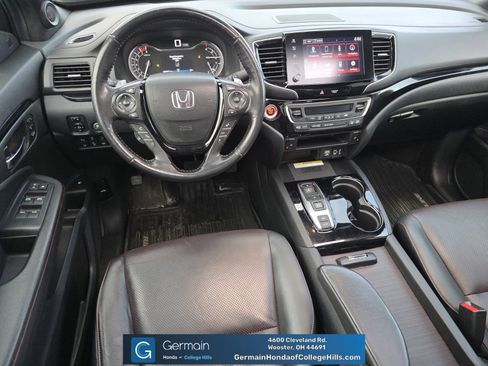 Certified 2021 Honda Ridgeline Black Edition image 3