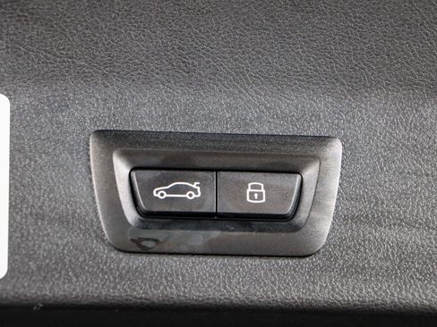 Used 2024 BMW X3 sDrive30i w/ Convenience Package w/ZPA RWD image 30