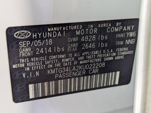 Used 2019 Genesis G70 2.0T Advanced w/ Elite Package image 30