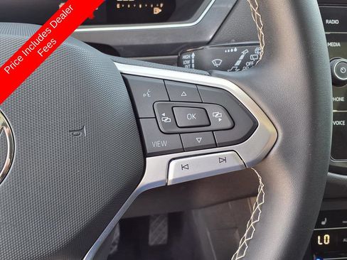 Used 2022 Volkswagen Tiguan SE FWD image 31