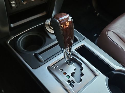 Used 2017 Toyota 4Runner Limited image 15