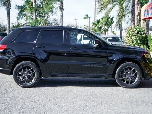 Used 2019 Jeep Grand Cherokee Limited X image 12