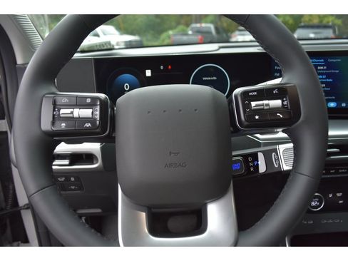 New 2026 Hyundai Ioniq 9 SE image 19