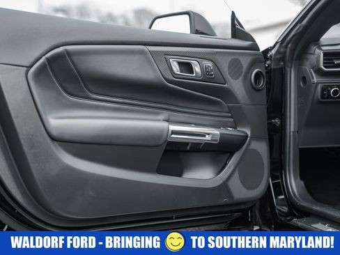 Used 2025 Ford Mustang GT Premium image 35