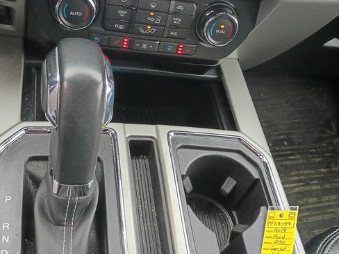 Used 2019 Ford F150 Lariat image 15