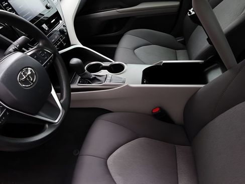 Certified 2024 Toyota Camry LE FWD image 37