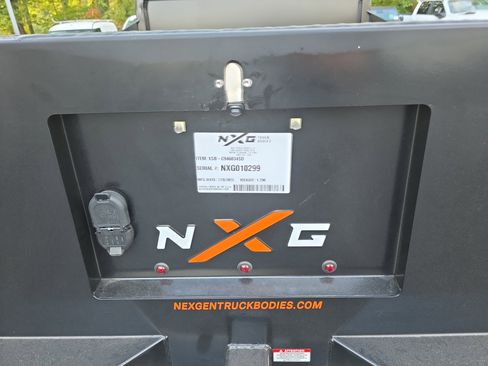 New 2026 RAM 5500 4x4 Crew Cab image 30