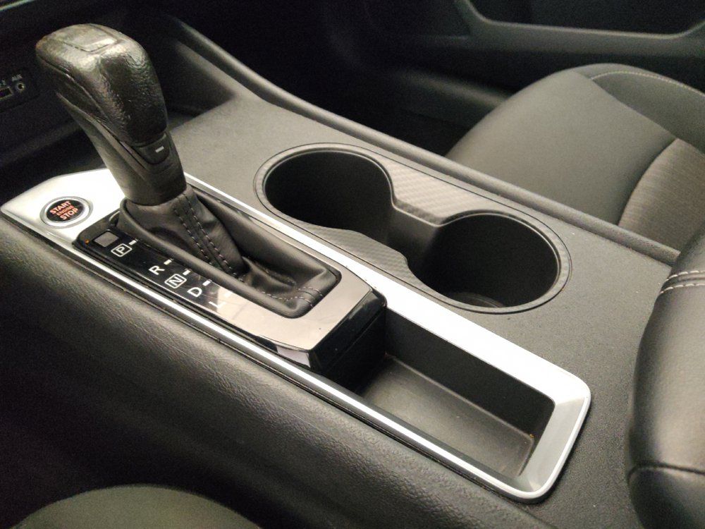 Used 2025 Nissan Altima 2.5 SV FWD image 26