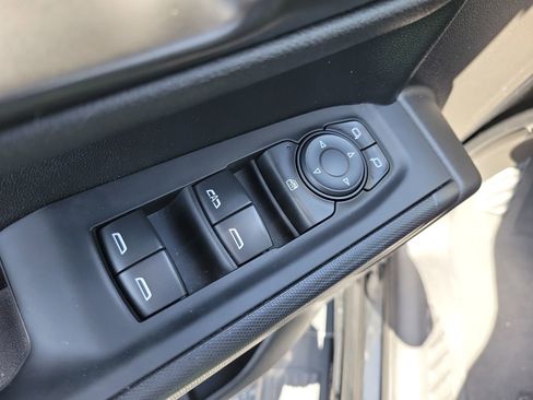 Used 2024 Chevrolet Silverado 1500 Custom RWD image 18