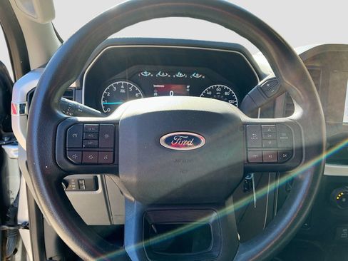Used 2022 Ford F150 XLT AWD/4WD image 11