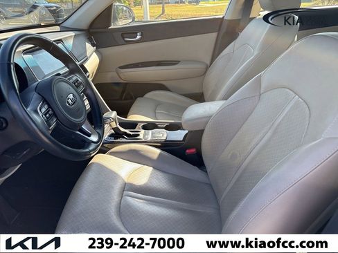 Used 2018 Kia Optima EX w/ Premium Package image 11