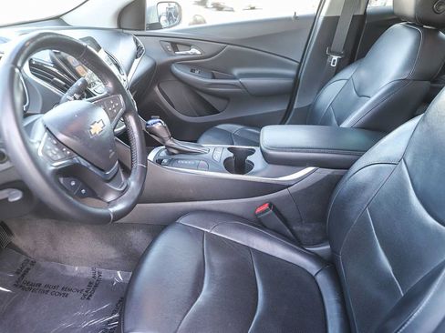 Used 2018 Chevrolet Volt Premier w/ Driver Confidence Package FWD image 17
