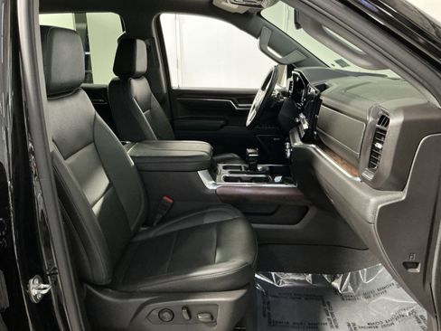 Used 2024 GMC Sierra 1500 SLT w/ SLT Premium Plus Package AWD/4WD image 27