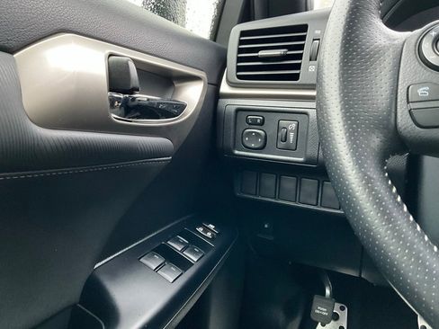 Used 2015 Lexus CT 200h image 23