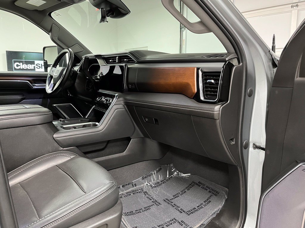 Used 2024 GMC Sierra 3500 Denali w/ Technology Package AWD/4WD image 54