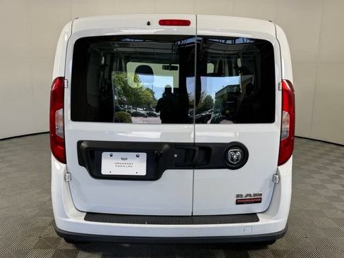 Used 2022 RAM ProMaster City Wagon w/ Lights & Wheels Group FWD image 8