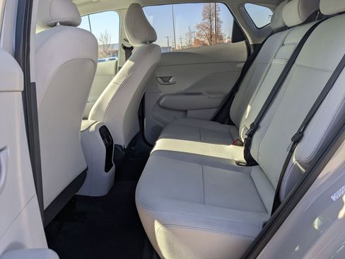 Certified 2024 Hyundai Kona SEL image 28