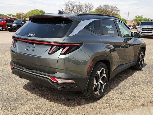 Used 2022 Hyundai Tucson SEL w/ Convenience + Premium Package image 3