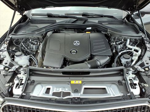 Used 2026 Mercedes-Benz GLC 300 4MATIC image 10
