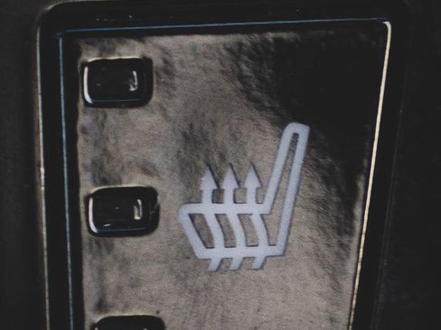 Used 2017 Subaru Outback 3.6R Limited image 6