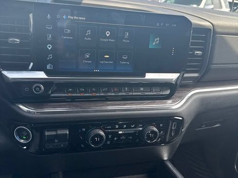 Used 2023 Chevrolet Silverado 1500 LTZ w/ Technology Package AWD/4WD image 2