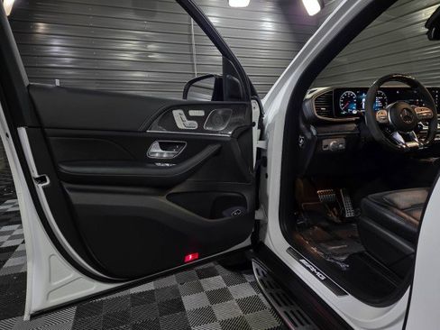 Used 2021 Mercedes-Benz GLE 63 AMG S image 36