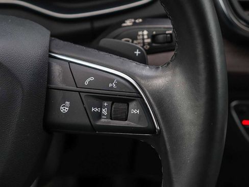 Used 2022 Audi Q5 2.0T Premium Plus image 21