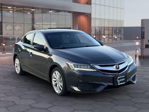 Used 2016 Acura ILX FWD image 3