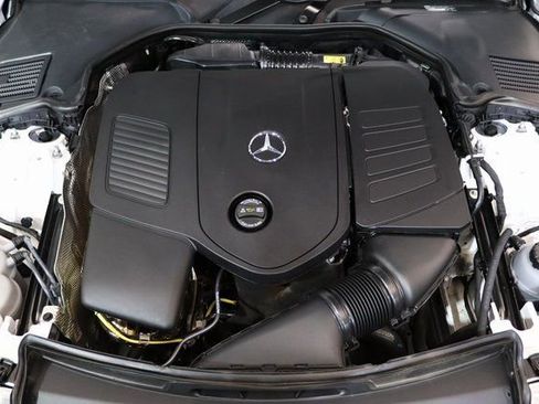 Certified 2025 Mercedes-Benz C 300 4MATIC Sedan image 29