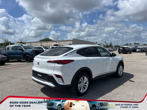 New 2026 Buick Envista Preferred image 7