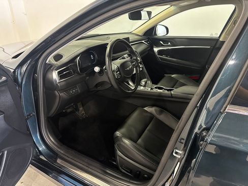 Used 2025 Genesis G70 2.5T RWD image 14
