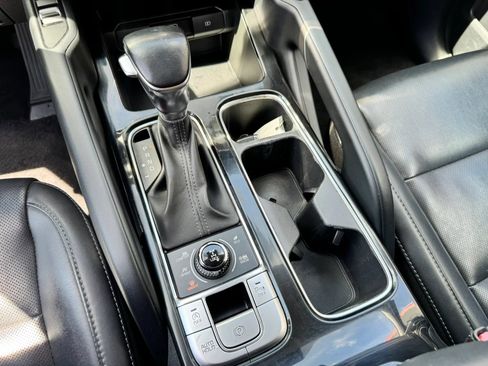 Used 2020 Kia Telluride S AWD/4WD image 35