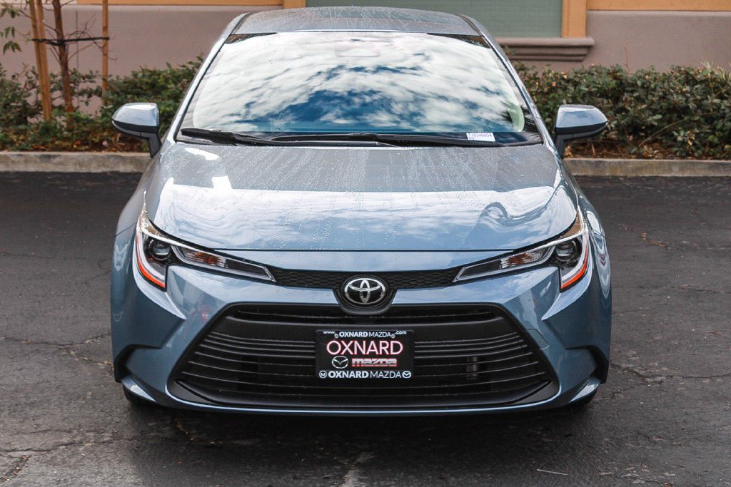 Used 2026 Toyota Corolla LE FWD image 2