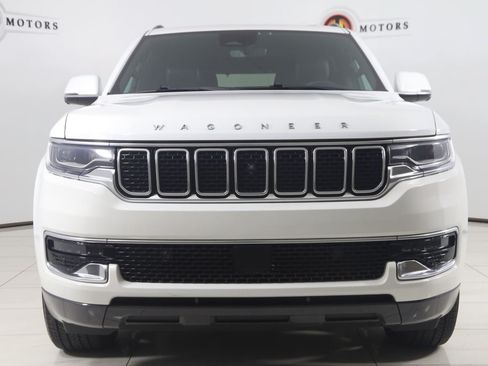 Used 2022 Jeep Wagoneer Series I w/ Convenience Group I AWD/4WD image 57