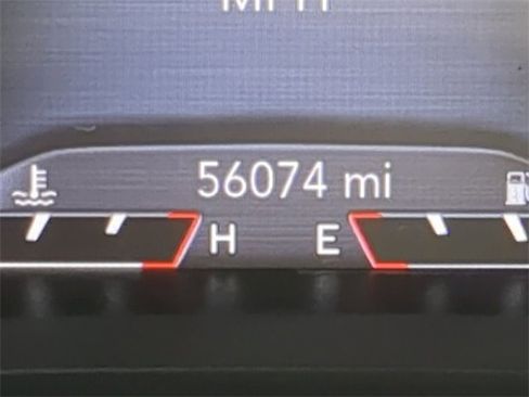 Used 2020 Jeep Cherokee Limited image 28