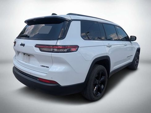 Used 2023 Jeep Grand Cherokee L Limited w/ Luxury Tech Group II RWD image 4