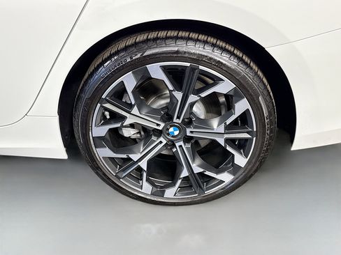 Used 2025 BMW 330i Sedan w/ M Sport Package image 37